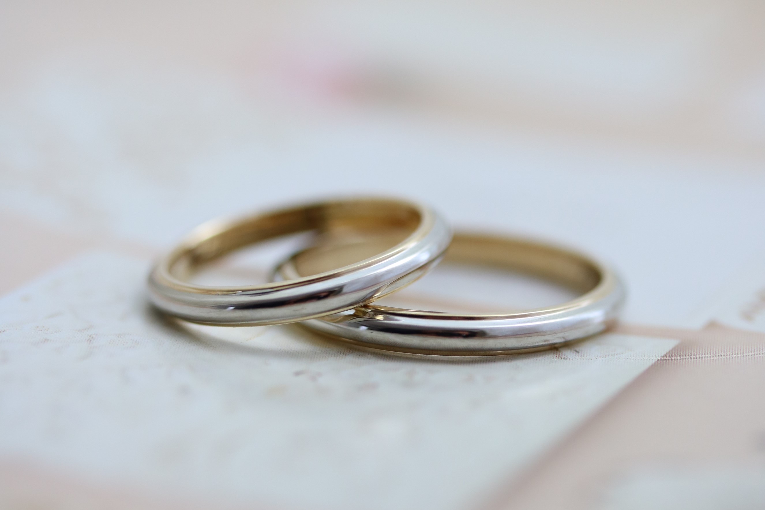 手作り結婚指輪の料金 料金は税込価格です 関西 神戸 大阪で結婚指輪 婚約指輪 遺骨リング 遺骨ペンダントを手作りとオーダーメイドが出来るアトリエ